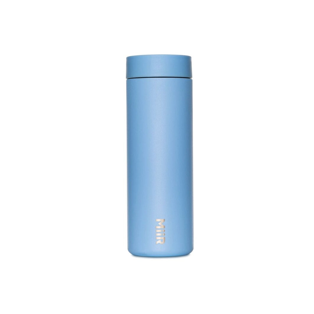 360-traveler-p4 Web_PDP-16oz_360_Traveler_Altitude_Blue_TRV2SV16229_X2Studio_Front_468ba268-bf77-499c-9efc-5cee91c39a60.jpg