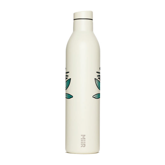 mother-s-day-2026-wine-bottle-m0 MiiR_Mothers_Day_LTO_2026_26oz_Wine_Bottle_Sandstone_White_Front_Studio_WIB2SV25402_4.2026_01.jpg