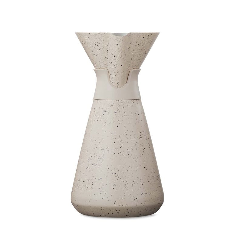 new-standard-carafe-h3 WebPDP-33oz_New_Standard_Carafe_Desert_Tan_Speckle_Studio__CAR1SVOS224_270.jpg