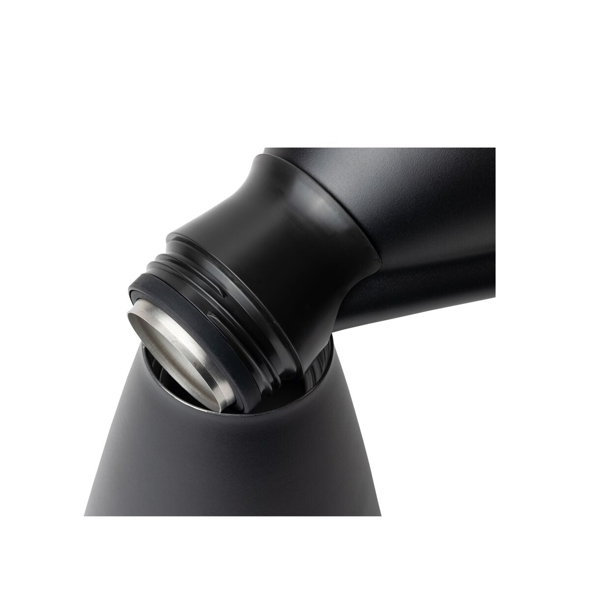 new-standard-carafe-h3 WebPDP-Carafe_Black_Studio_0722_45_Deg_Top_Staged__CAR1SVOS002.jpg