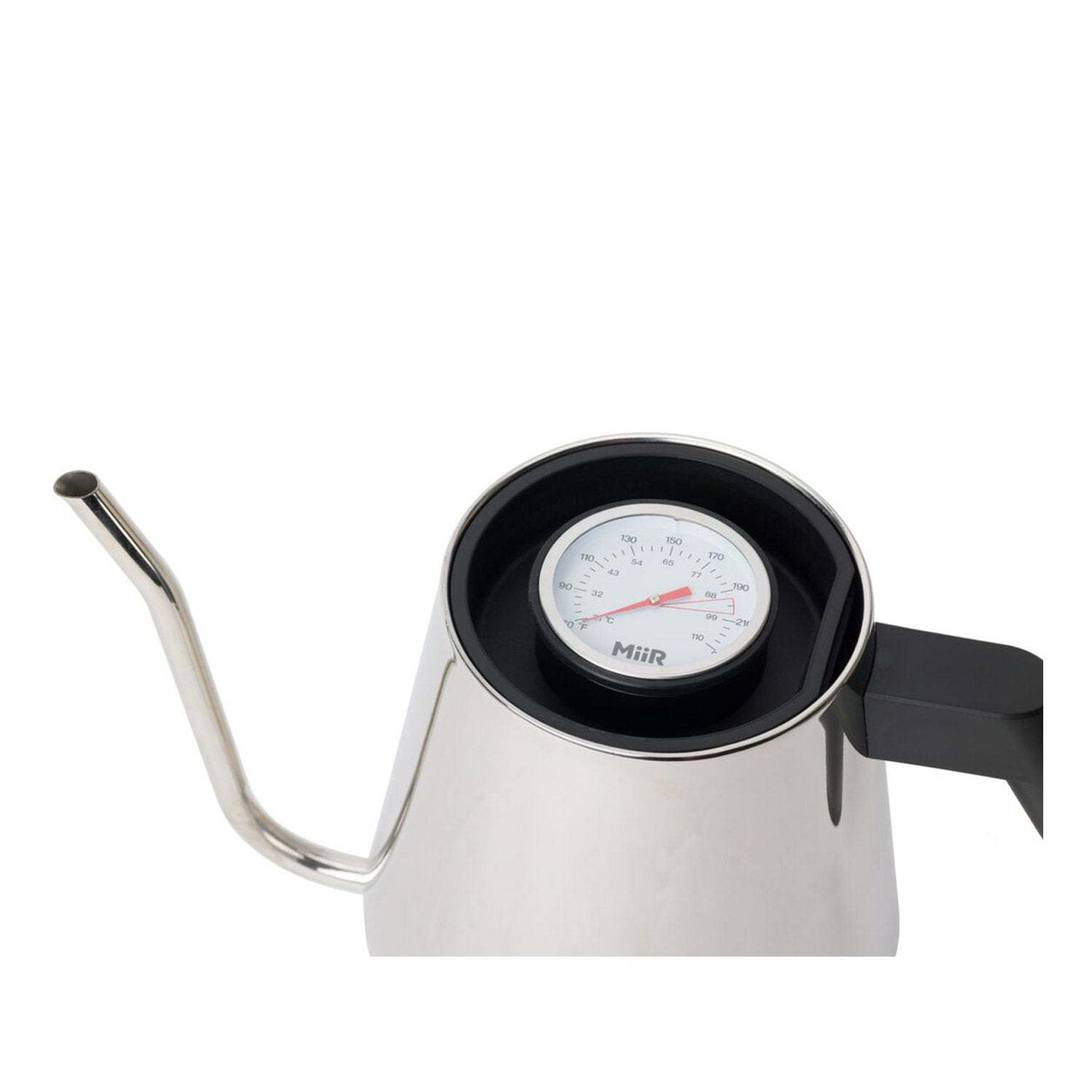new-standard-pour-over-kettle-w4 WebPDP-Pour_Over_Kettle_Black_Studio_0222_45_Deg_Lid__POK1SNOS005.jpg