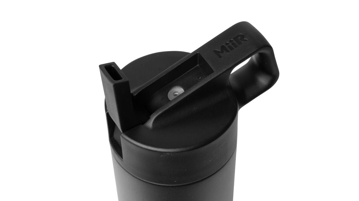 straw-bottle-n2 WebPDP-Straw_Lid_2_Black_Studio_0221_45deg_Open__WMB1SL20002.jpg